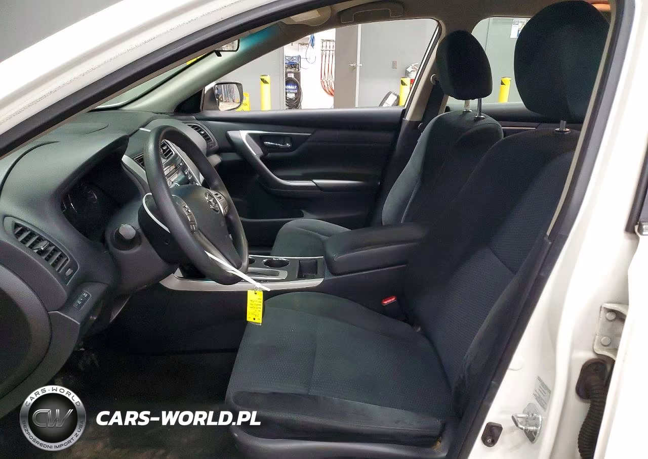 2015 Nissan Altima 2.5 S VIN:1N4AL3AP3FN396662 - 7
