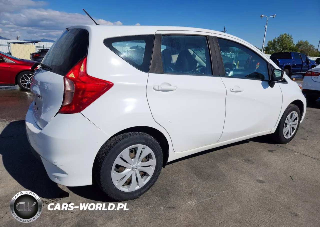2019 Nissan Versa Note S VIN:3N1CE2CP5KL366080 - 3