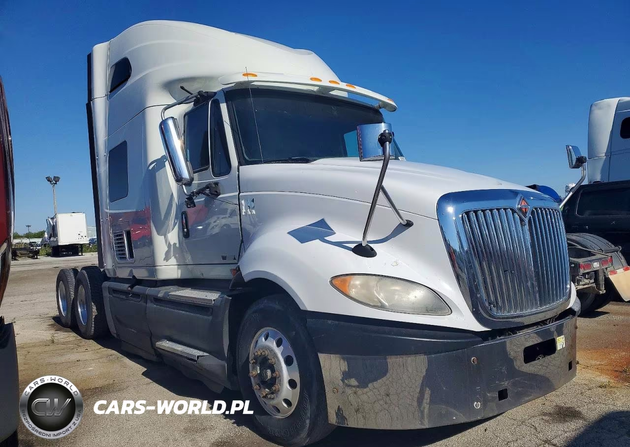 2016 International Prostar Semi Truck