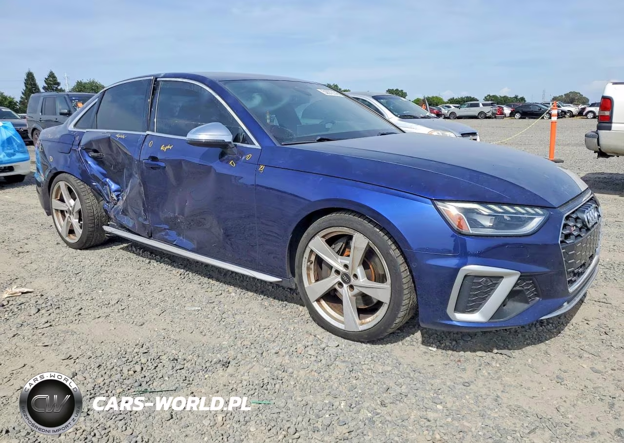 2022 Audi S4 Prestige VIN:WAUC4AF42NA019844 - 4