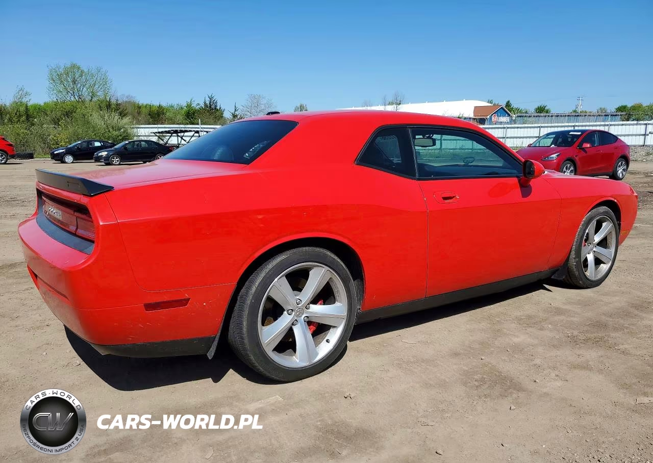 2010 Dodge Challenger Srt-8 VIN:2B3CJ7DW4AH115703 - 3