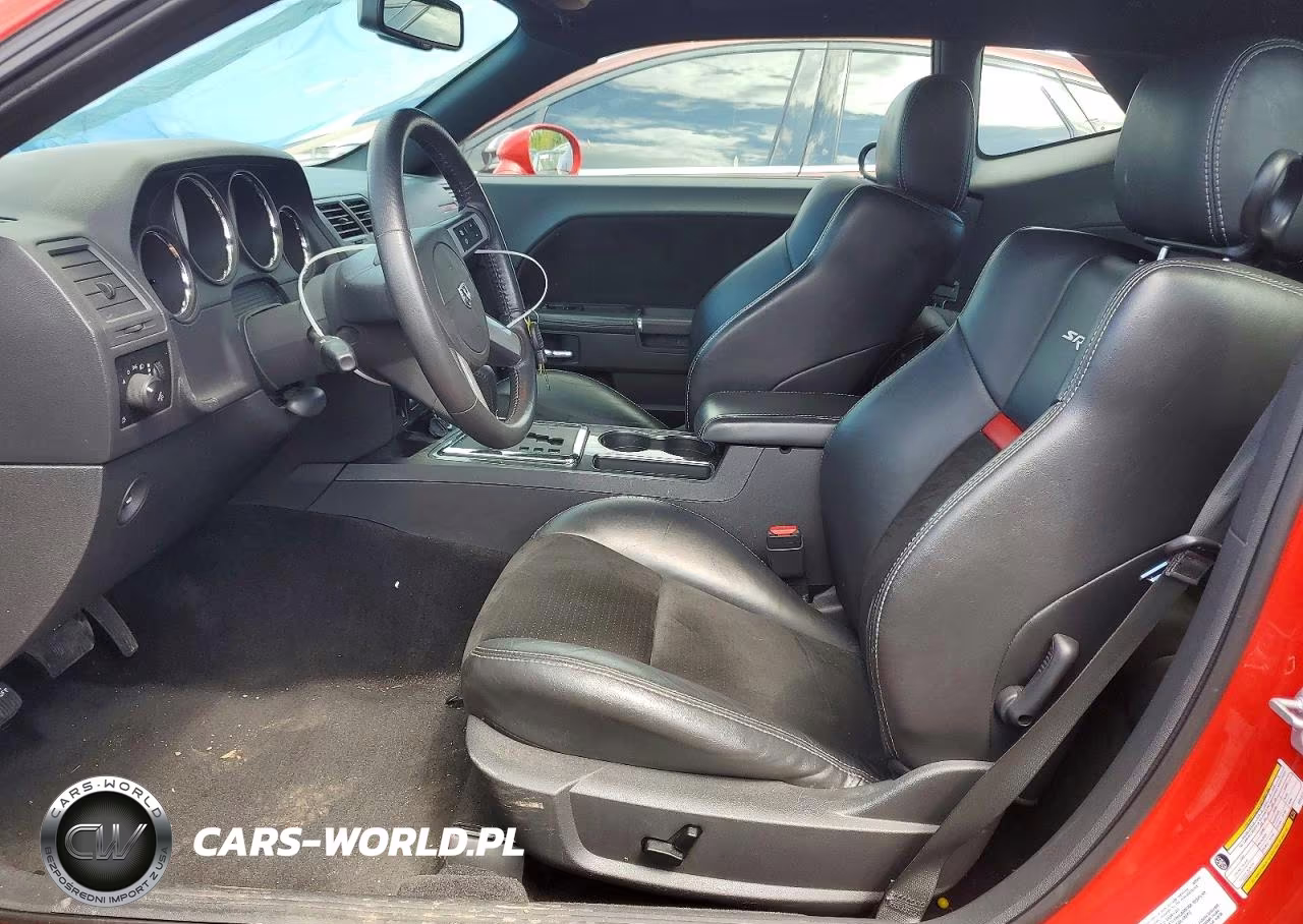 2010 Dodge Challenger Srt-8 VIN:2B3CJ7DW4AH115703 - 7