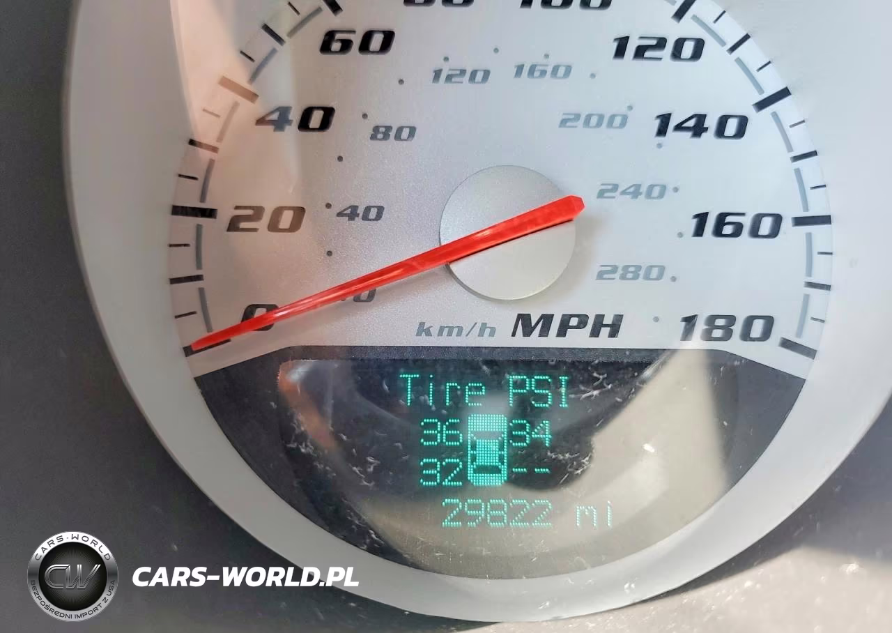 2010 Dodge Challenger Srt-8 VIN:2B3CJ7DW4AH115703 - 9