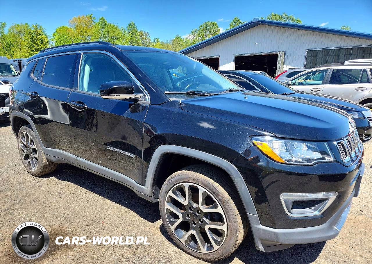 2018 Jeep Compass Limited VIN:3C4NJDCB7JT315292 - 4