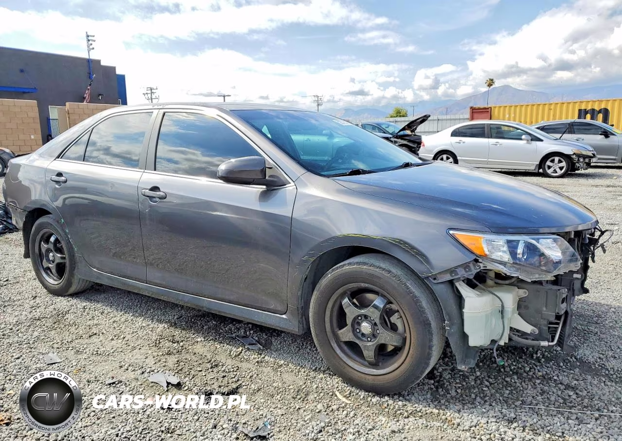 2012 Toyota Camry Se VIN:4T1BF1FK4CU169047 - 4