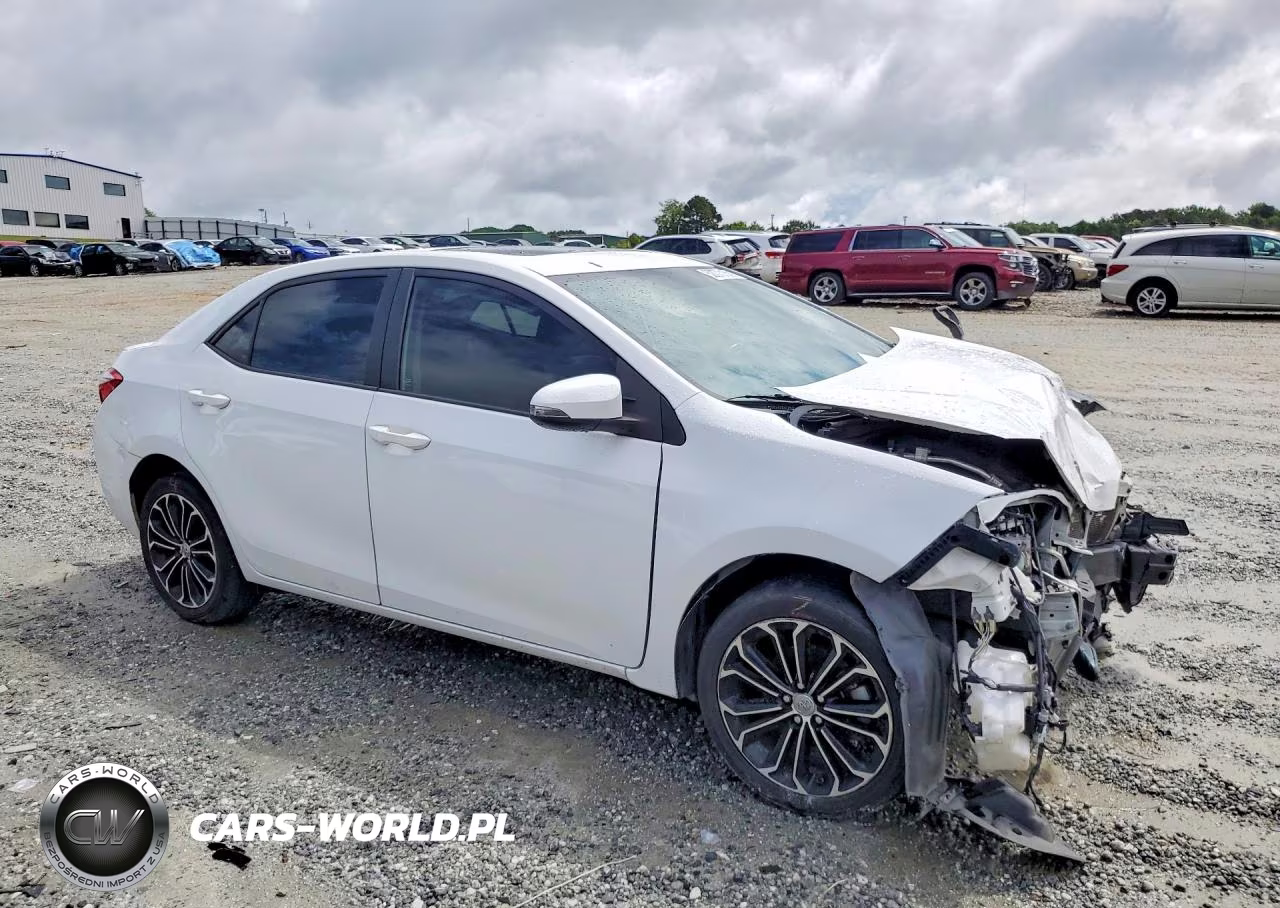 2016 Toyt Corolla VIN:5YFBURHE5GP557388 - 4