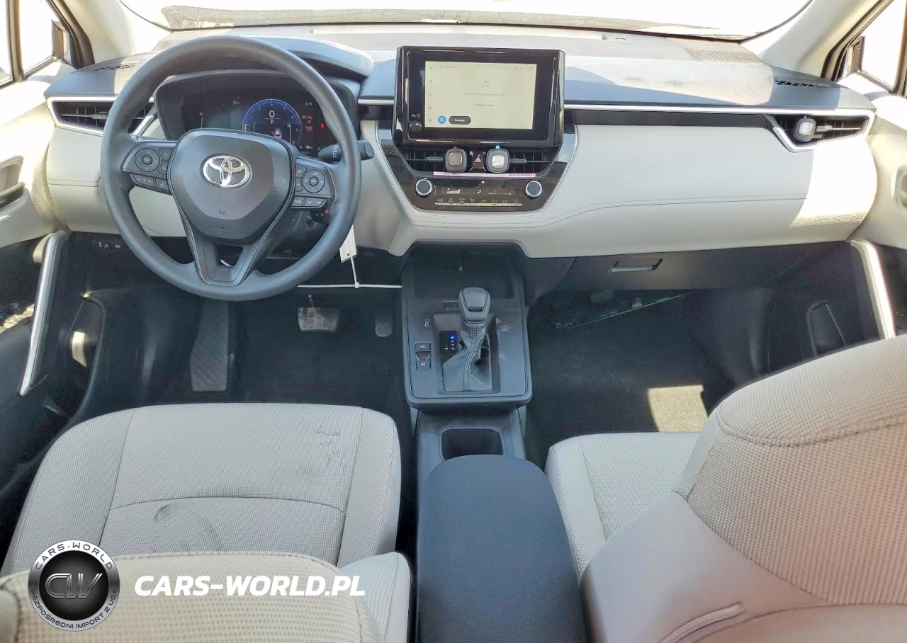2026 Toyota Corolla Cross L VIN:7MUAAAAG2TV182374 - 8