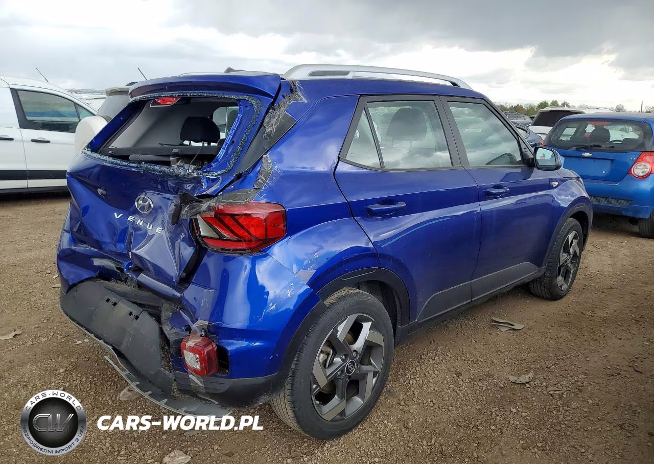 2024 Hyundai Venue Limited VIN:KMHRC8A39RU300787 - 3