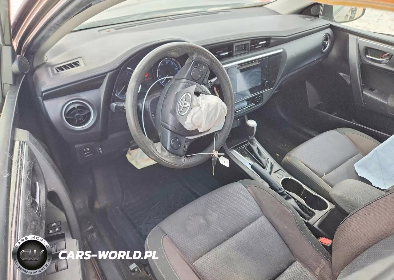 2019 Toyota Corolla Le VIN:5YFBURHE5KP872927 - 8