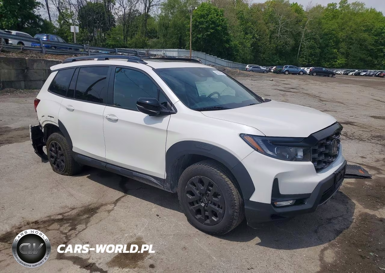 2023 Honda Passport Trail Sport VIN:5FNYF8H64PB019364 - 4
