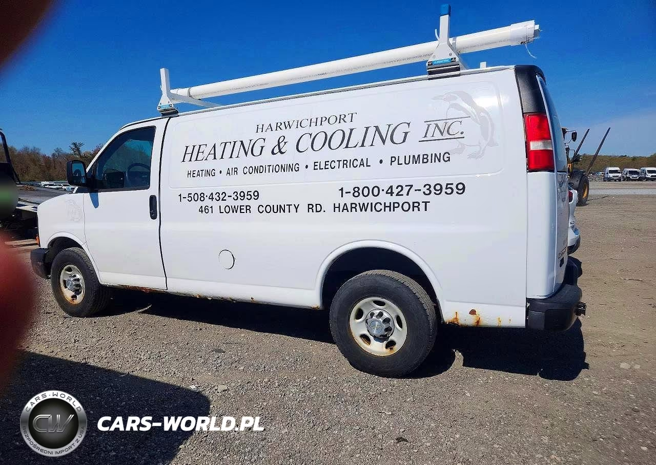 2012 Chevrolet Express G2500 VIN:1GCWGFCA7C1151476 - 3