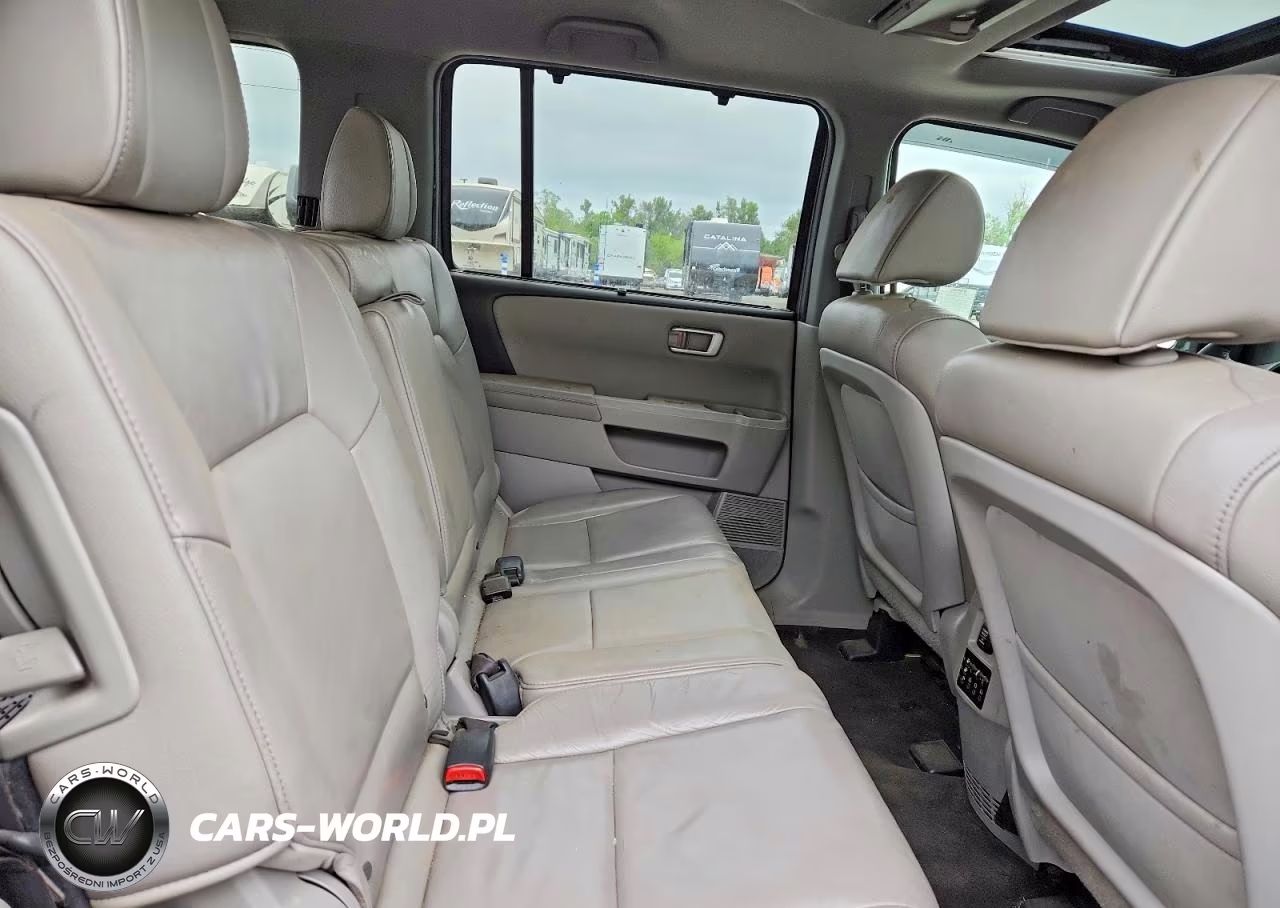 2012 Honda Pilot Touring VIN:5FNYF4H99CB009913 - 10