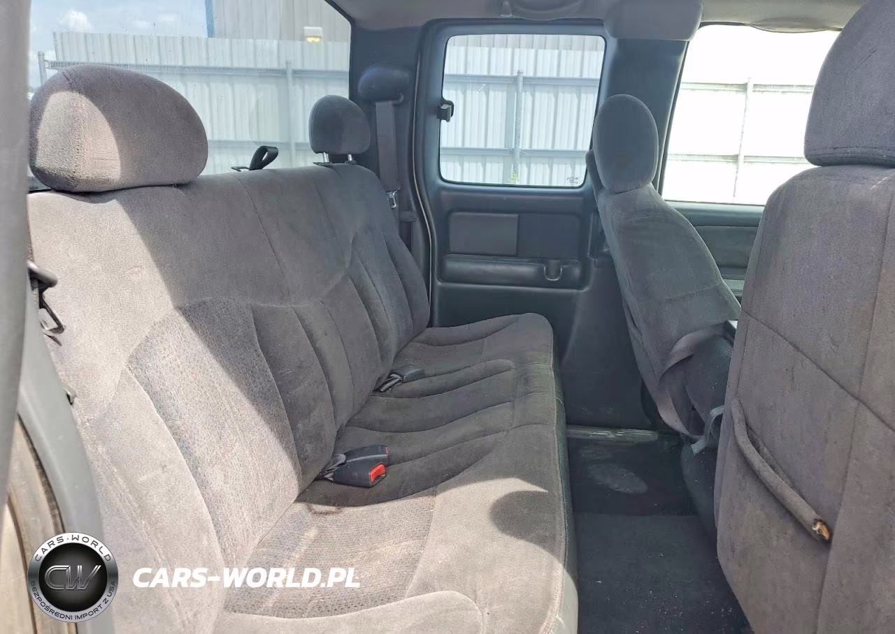 2002 Chevrolet Silverado K2500 Heavy Duty VIN:1GCHK29UX2E138181 - 10