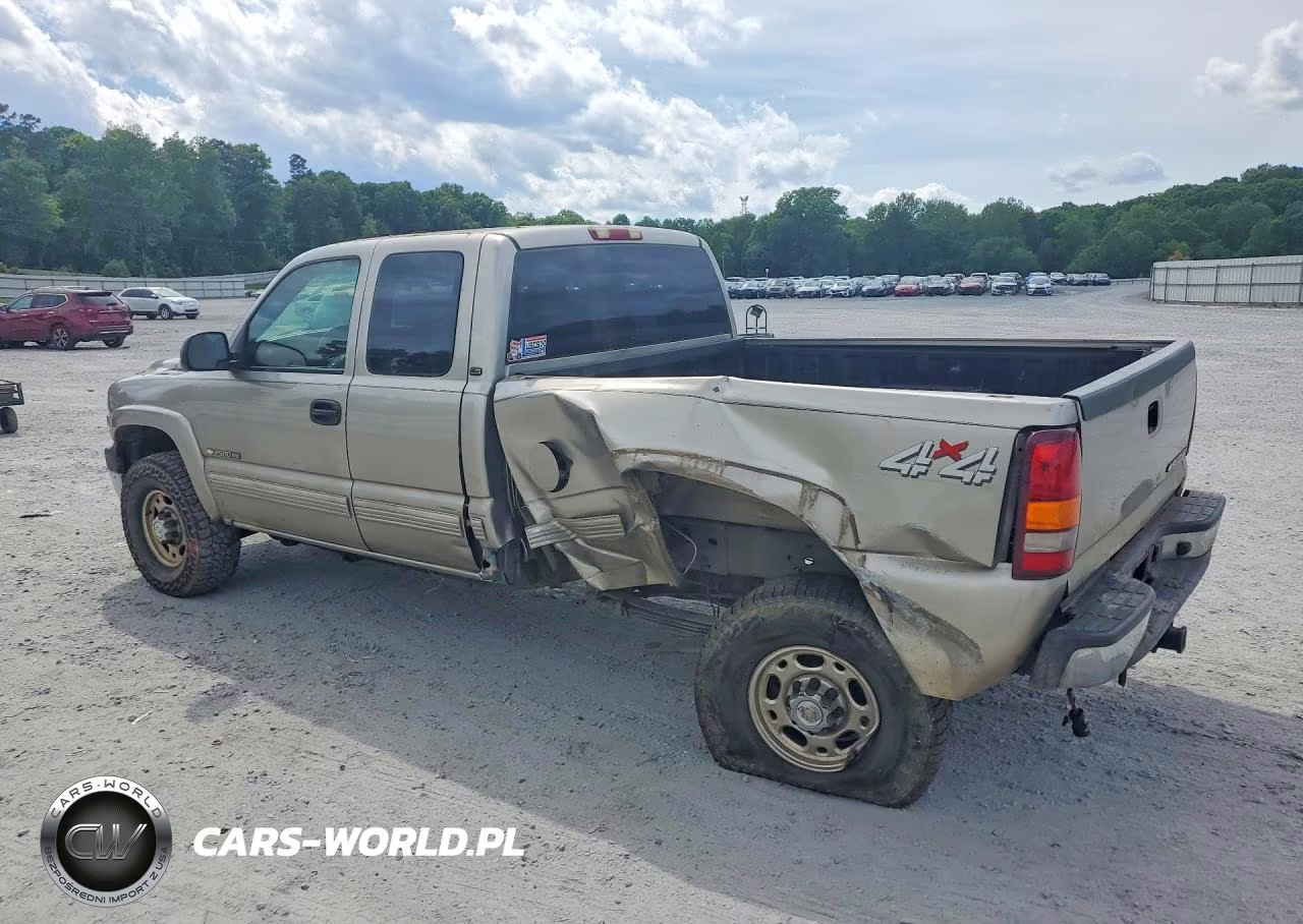 2002 Chevrolet Silverado K2500 Heavy Duty VIN:1GCHK29UX2E138181 - 2