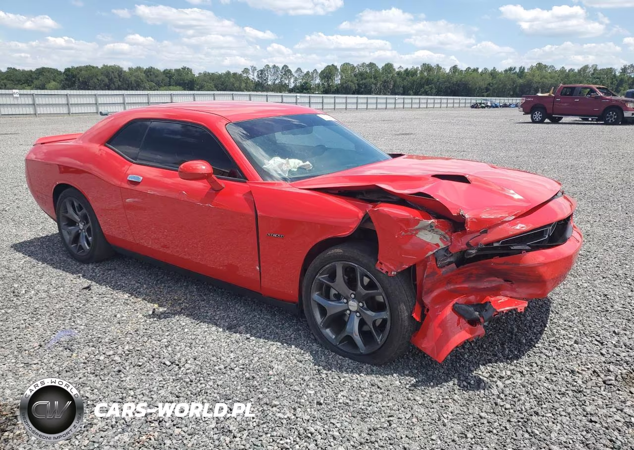 2015 Dodge Challenger Sxt VIN:2C3CDZAT0FH712662 - 4