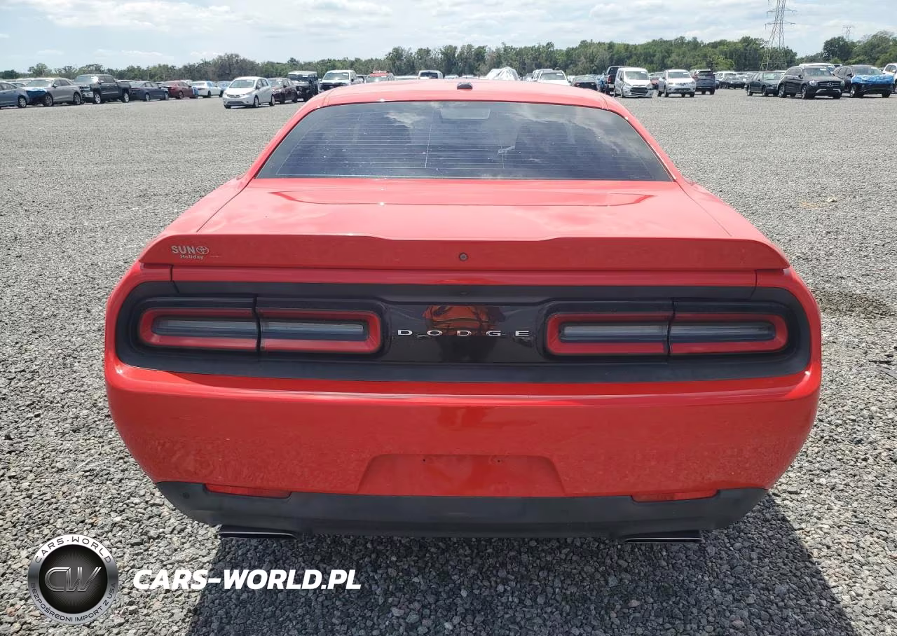 2015 Dodge Challenger Sxt VIN:2C3CDZAT0FH712662 - 6