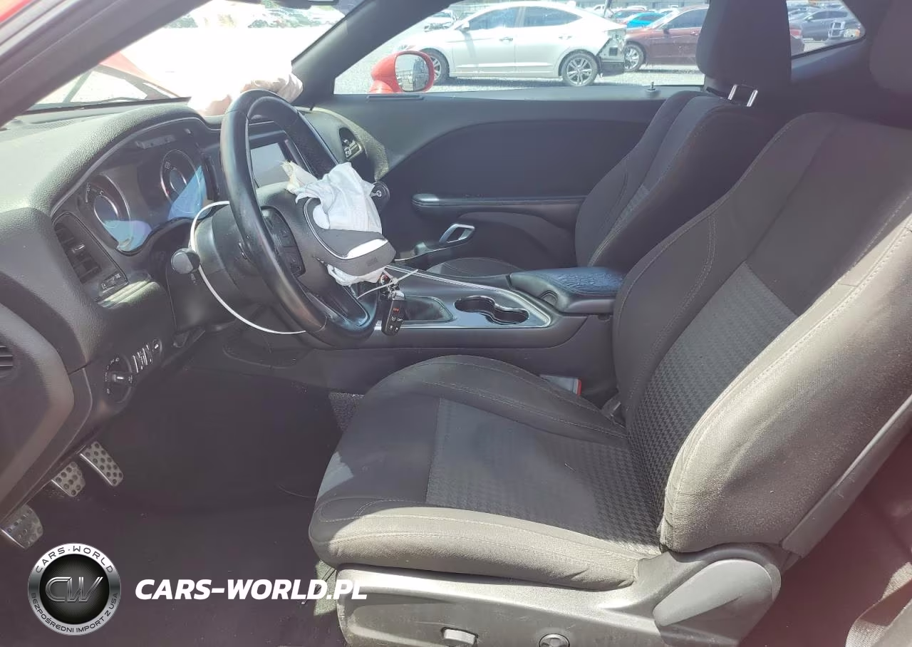 2015 Dodge Challenger Sxt VIN:2C3CDZAT0FH712662 - 7