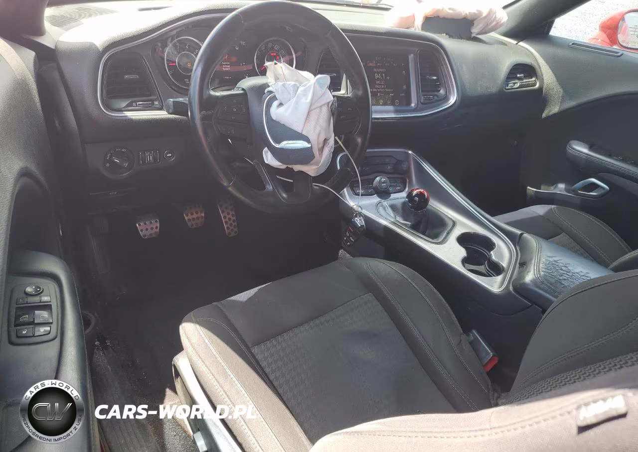 2015 Dodge Challenger Sxt VIN:2C3CDZAT0FH712662 - 8