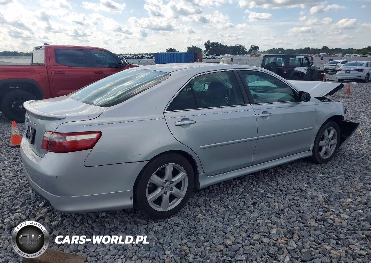 2007 Toyota Camry Se V6 VIN:4T1BK46K37U545546 - 3
