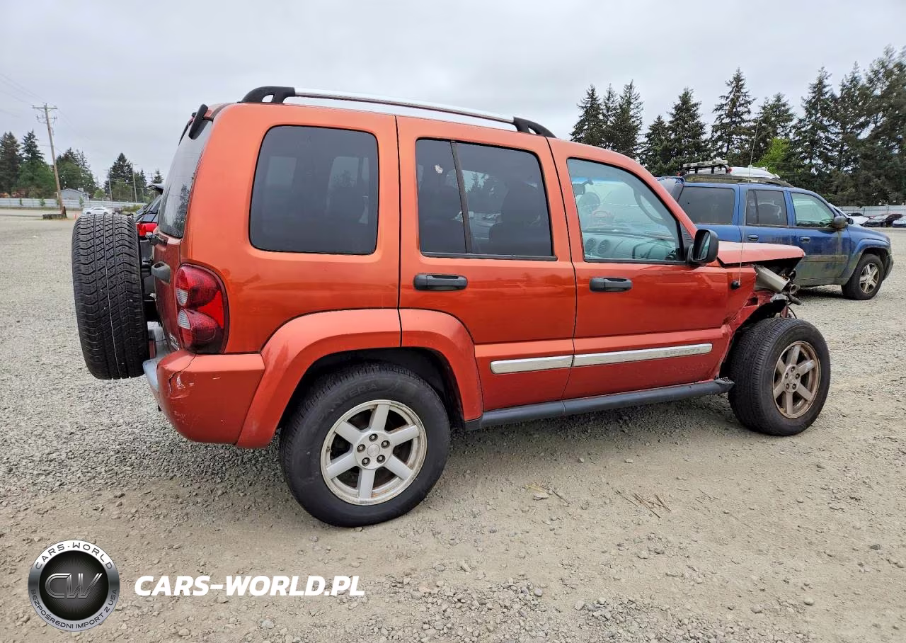 2005 Jeep Liberty Limited VIN:1J4GL58K55W586721 - 3