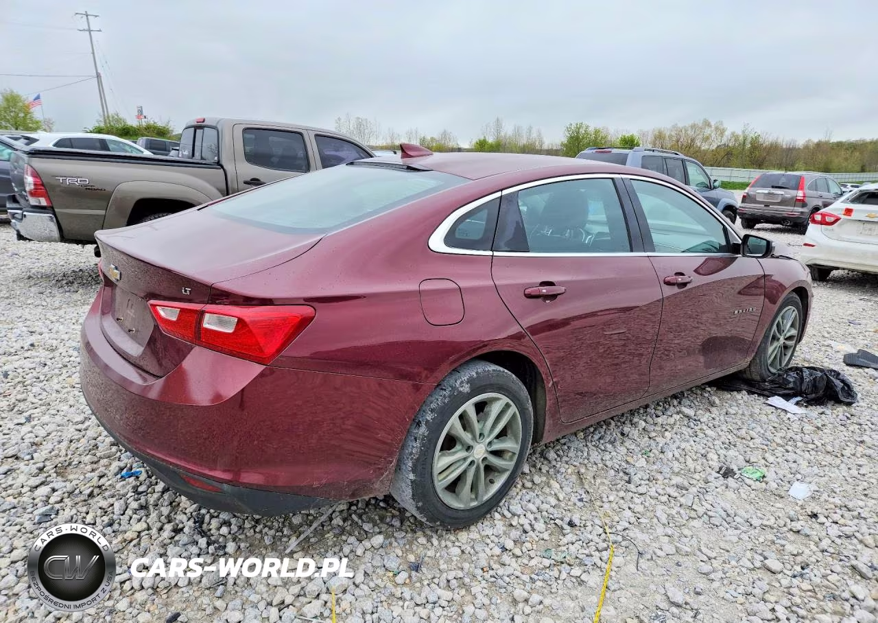 2016 Chevrolet Malibu Lt VIN:1G1ZE5ST6GF246645 - 3