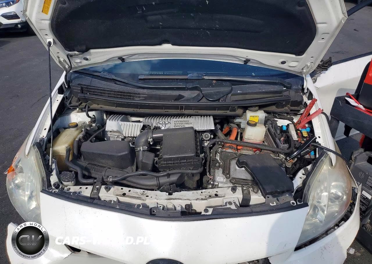 2013 Toyota Prius Three VIN:JTDKN3DU8D5658361 - 11