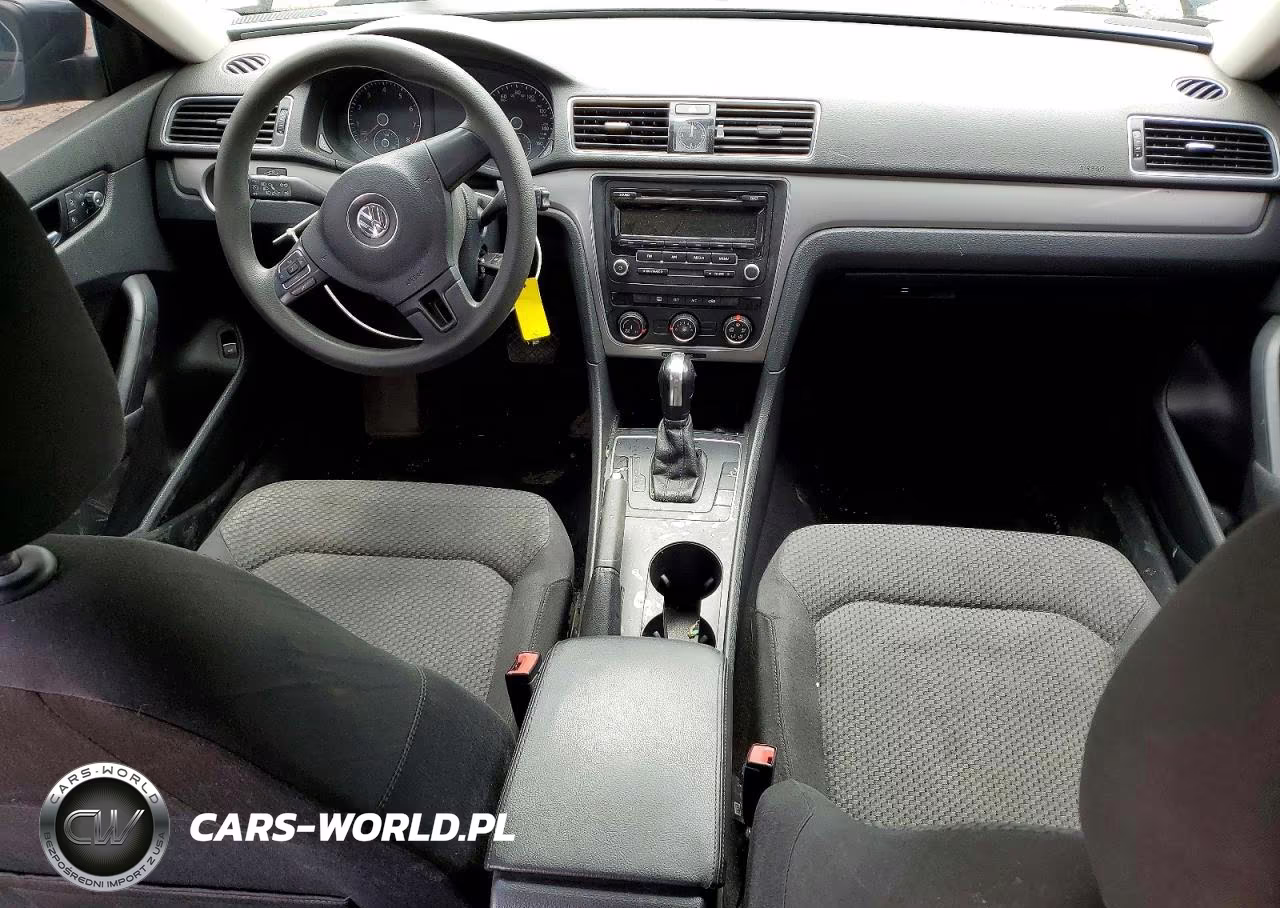 2013 Volkswagen Passat S VIN:1VWAH7A35DC013133 - 8