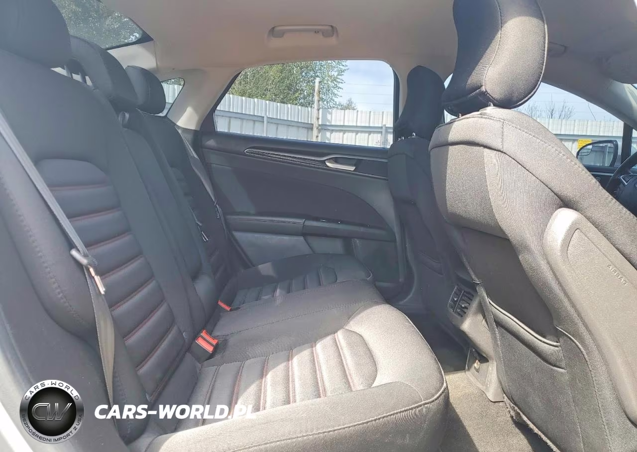 2015 Ford Fusion Se VIN:3FA6P0H72FR219368 - 10