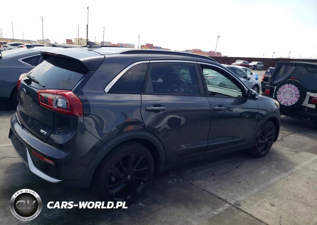 2018 Kia Niro VIN:KNDCC3LC9J5152794 - 3