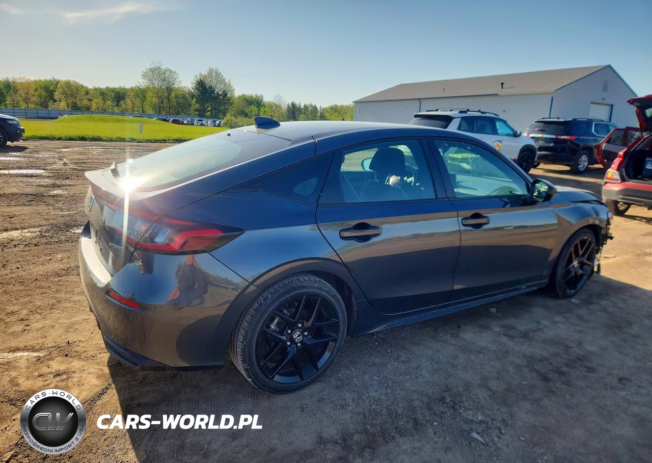 2025 Honda Civic Sport VIN:19XFL2H84SE023718 - 3