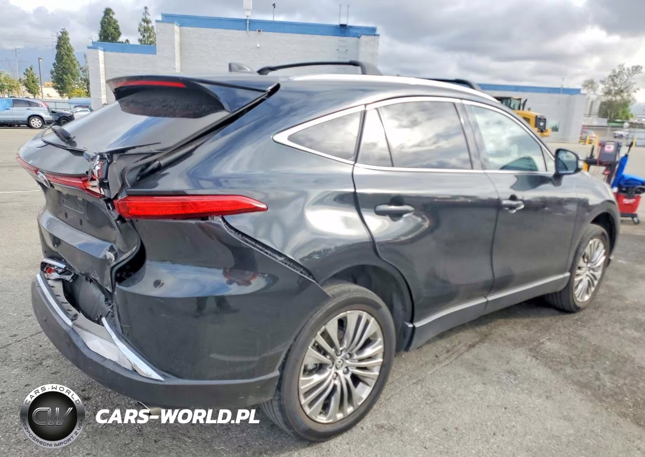 2024 Toyota Venza Limited VIN:JTEAAAAH6RJ156042 - 3