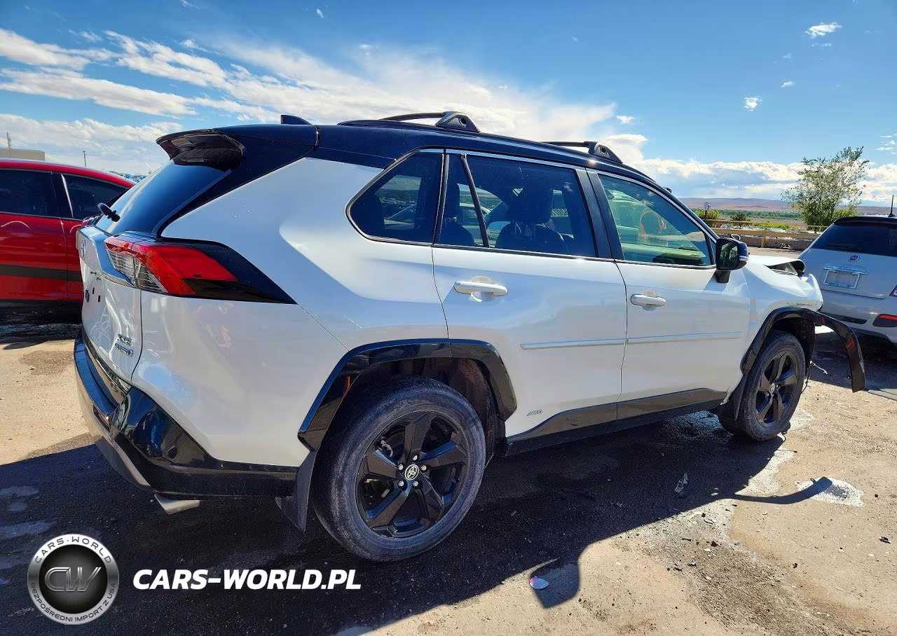2021 Toyota Rav4 Xse VIN:JTME6RFV9MJ007816 - 3
