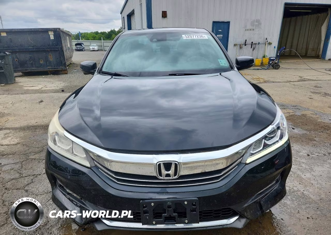2017 Honda Accord Exl VIN:1HGCR2F9XHA066177 - 5