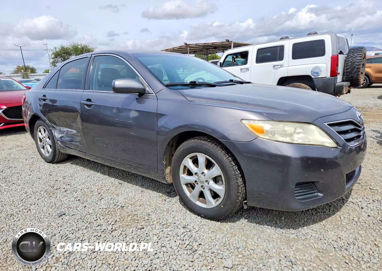 2011 Toyota Camry Le V6 VIN:JTNBK3EK3B3050595 - 4