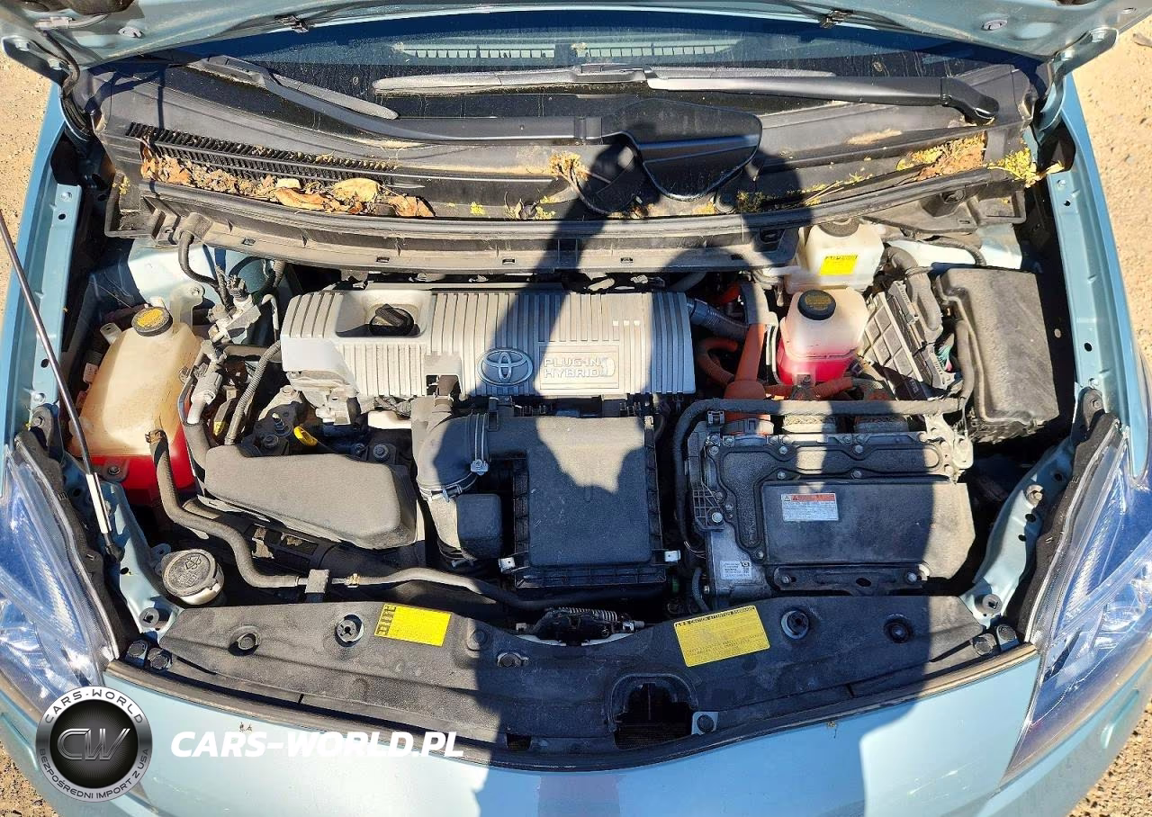 2014 Toyota Prius Plug-In Hybrid Advanced VIN:JTDKN3DP8E3057684 - 11