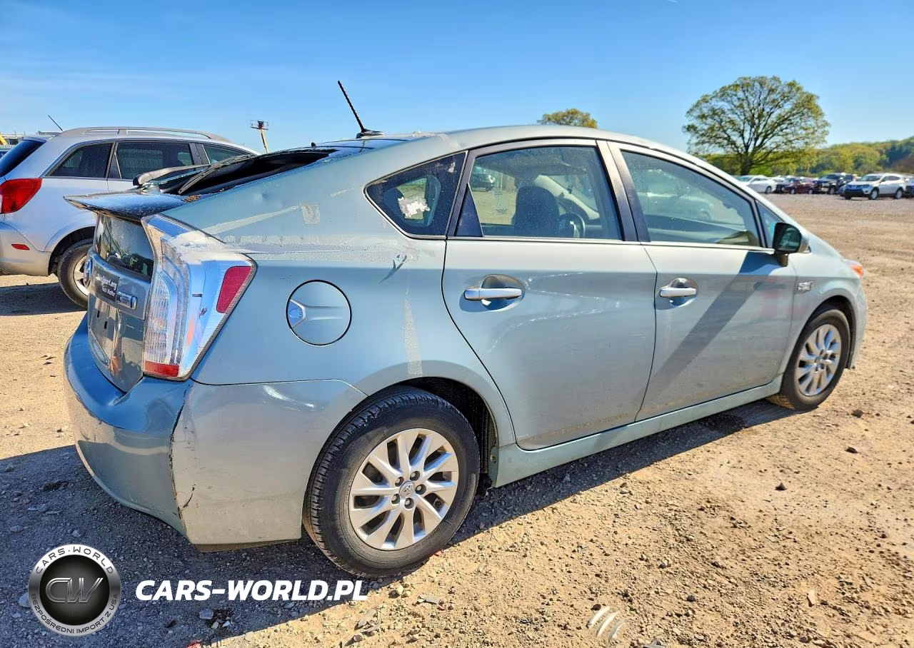 2014 Toyota Prius Plug-In Hybrid Advanced VIN:JTDKN3DP8E3057684 - 3