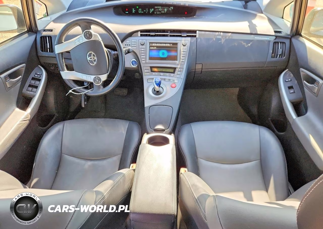 2014 Toyota Prius Plug-In Hybrid Advanced VIN:JTDKN3DP8E3057684 - 8