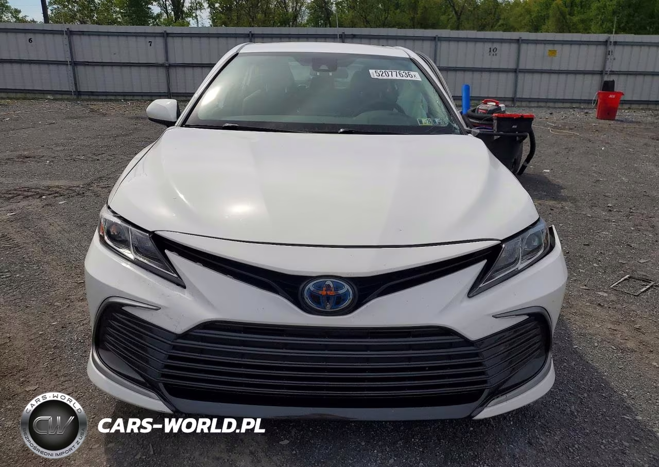 2021 Toyota Camry Le VIN:4T1C31AK8MU562748 - 5