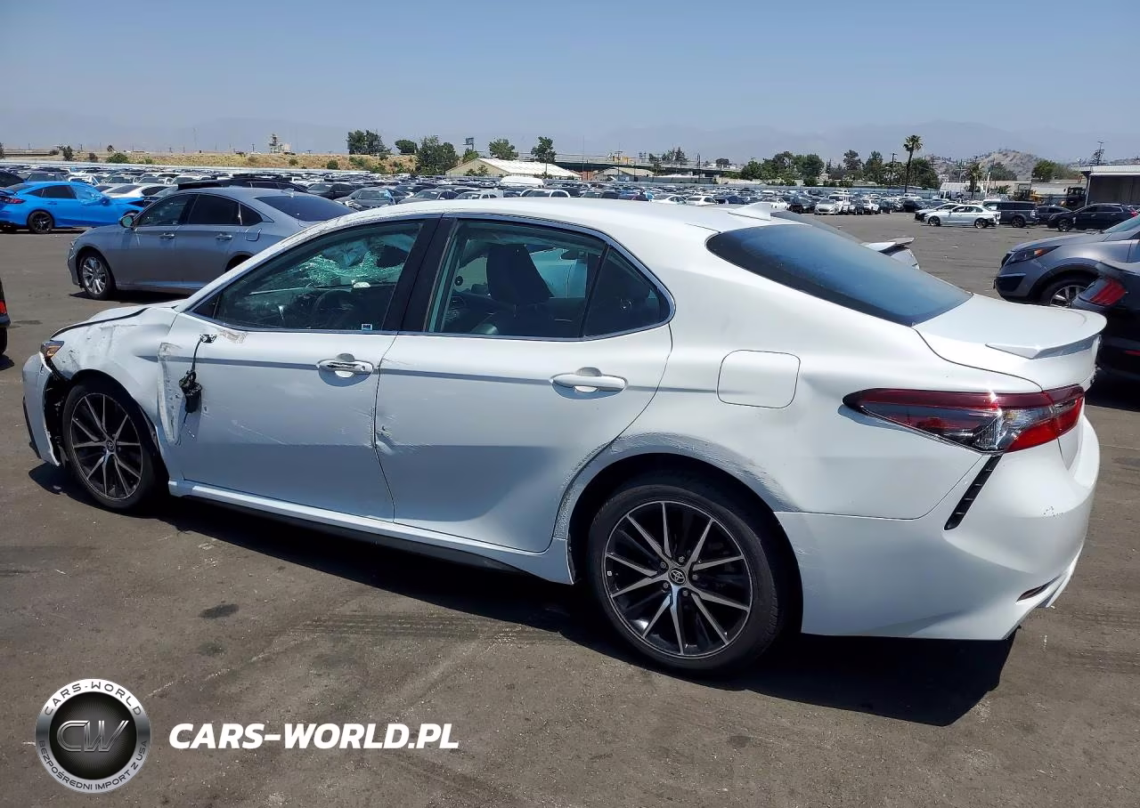 2022 Toyota Camry Se VIN:4T1G11AK2NU051819 - 2