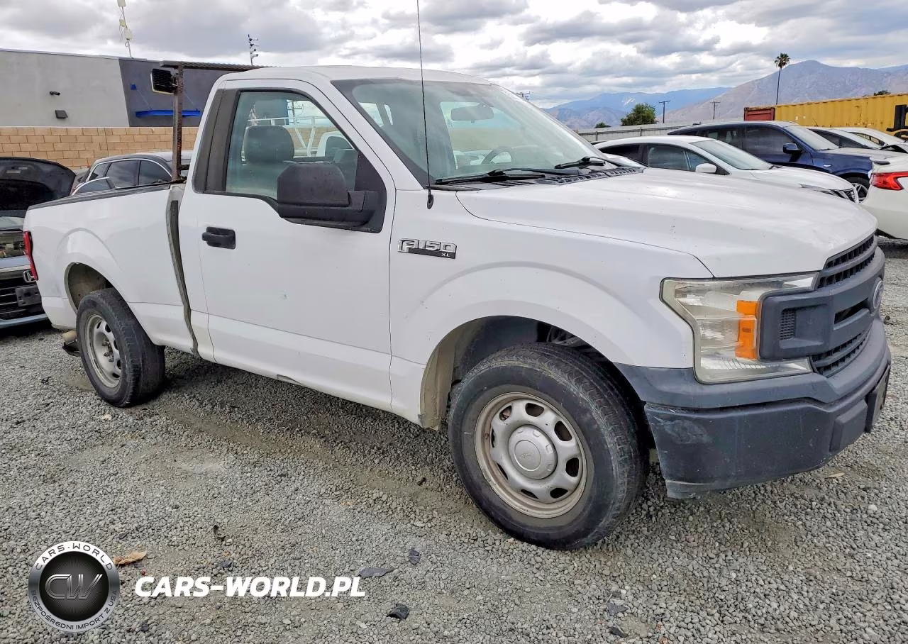 2019 Ford F150 VIN:1FTMF1CB9KKD05023 - 4