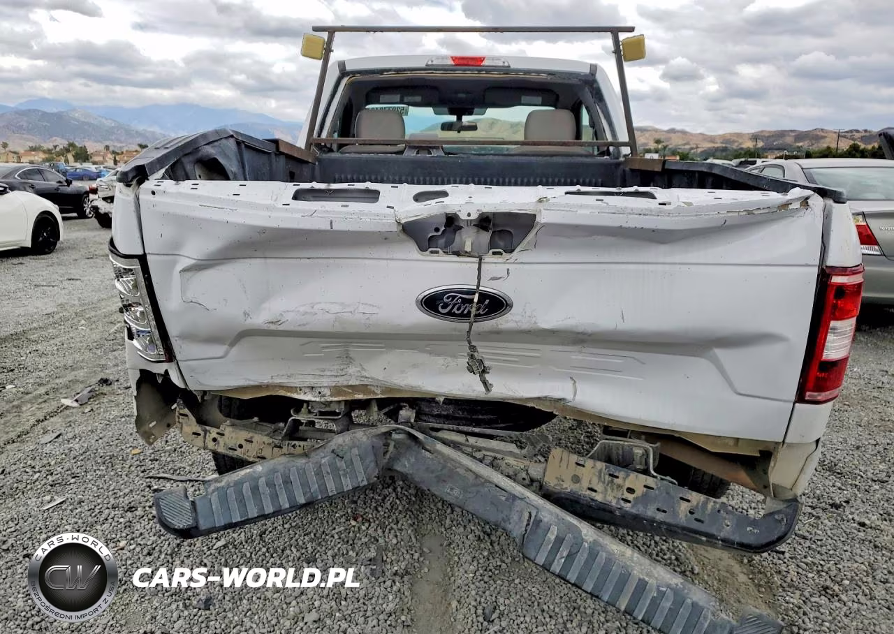 2019 Ford F150 VIN:1FTMF1CB9KKD05023 - 6