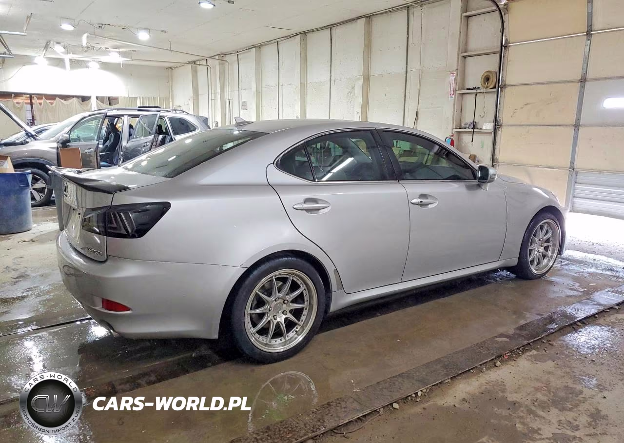 2011 Lexus Is 250 VIN:JTHBF5C22B2101919 - 3