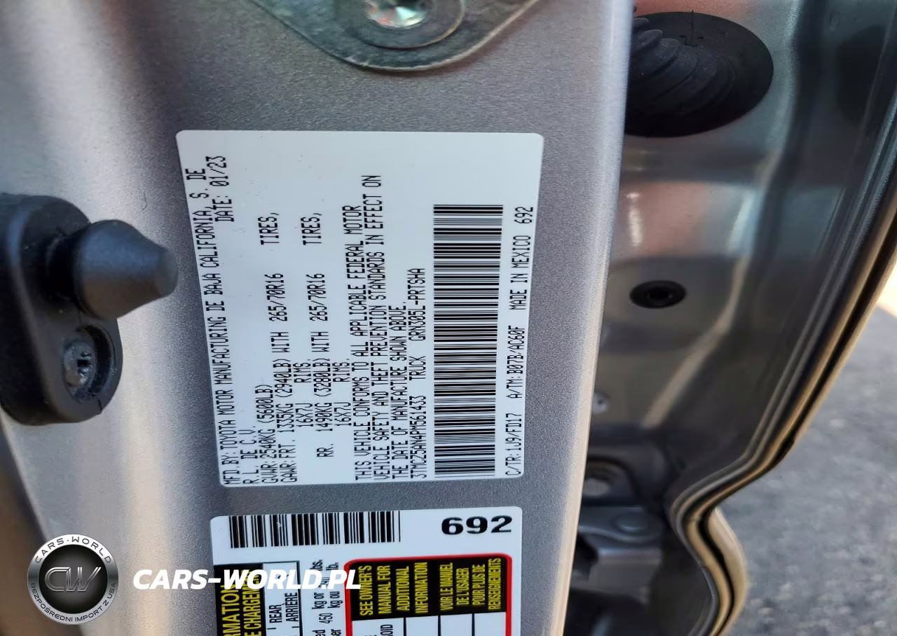 2023 Toyota Tacoma Trd Off-Road VIN:3TMCZ5AN4PM561433 - 12