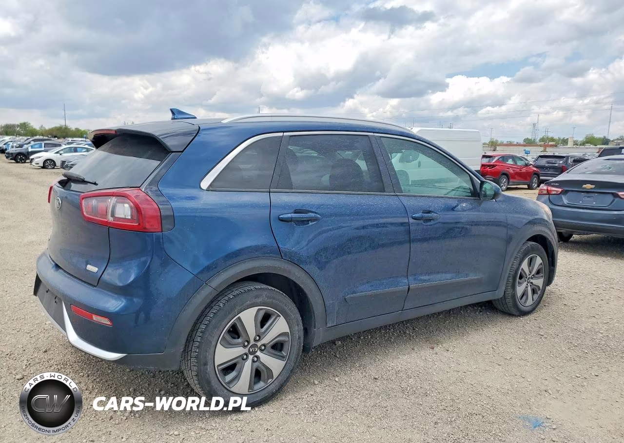 2019 Kia Niro Lx VIN:KNDCB3LC0K5349258 - 3