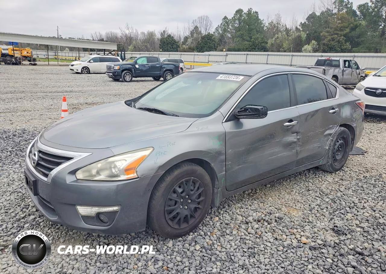 2015 Nissan Altima 2.5 S – zdjęcie 1 z 12