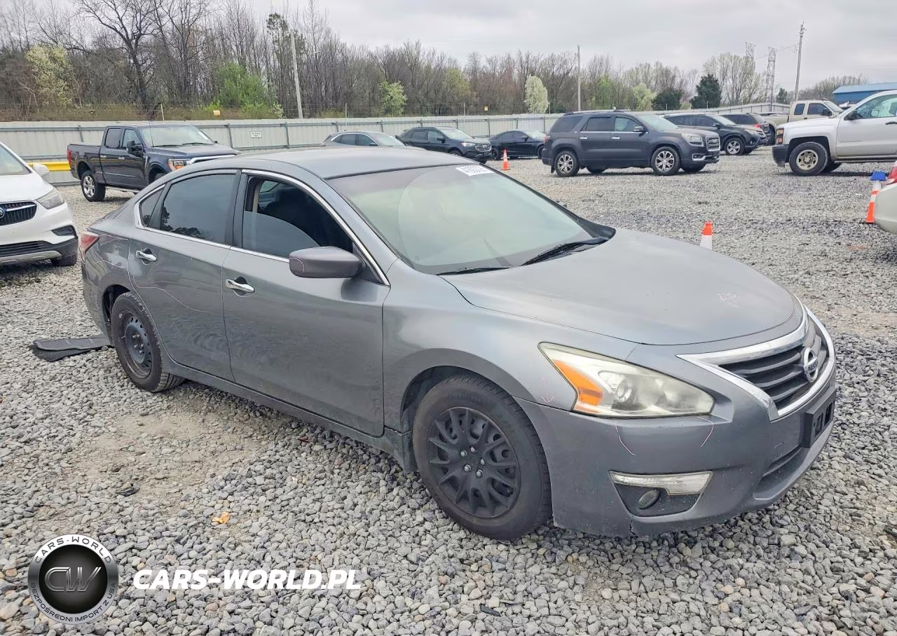 2015 Nissan Altima 2.5 S VIN:1N4AL3APXFC578905 - 4