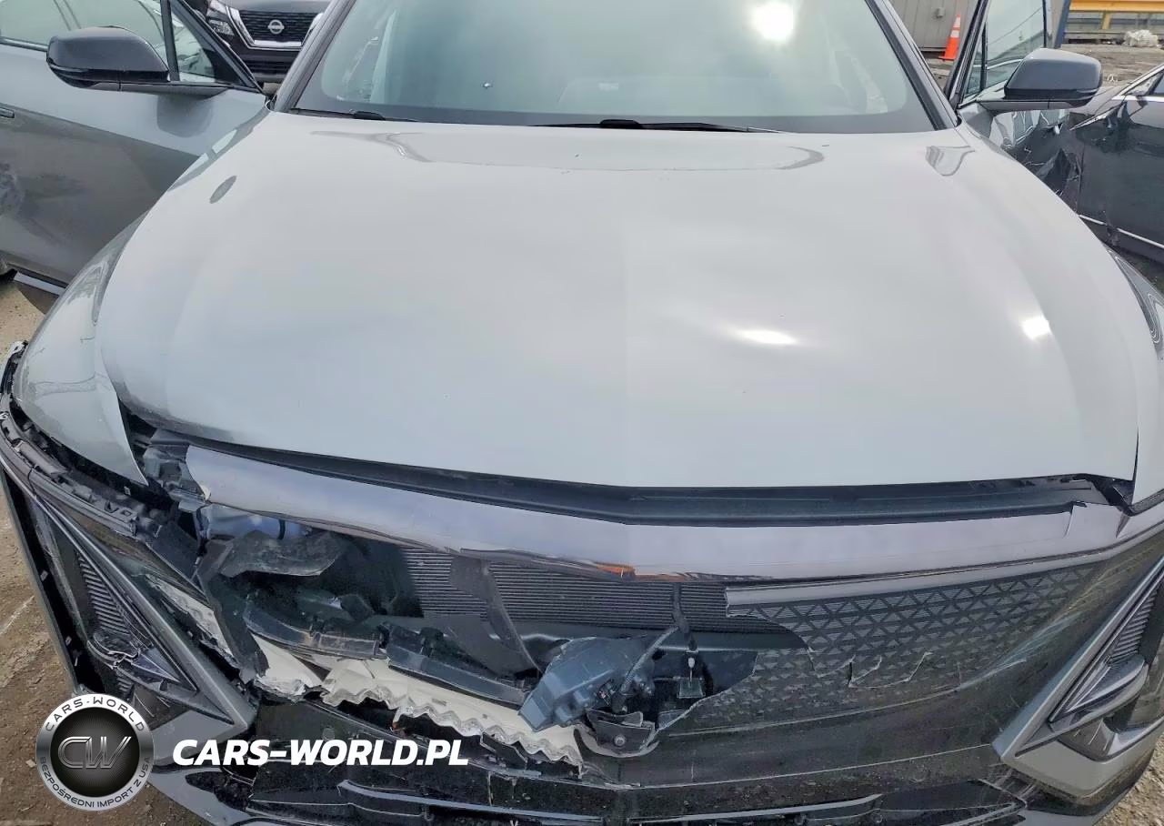 2025 Cadillac Lyriq Sport VIN:1GYKPURL4SZ315241 - 12