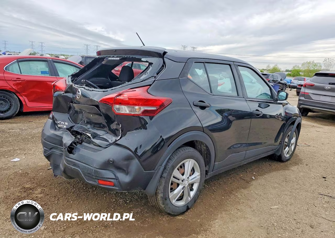 2020 Nissan Kicks S VIN:3N1CP5BV9LL561130 - 3