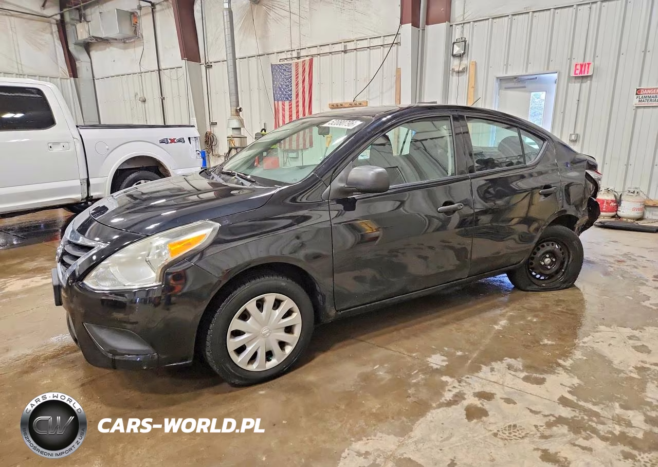 2015 Nissan Versa 1.6 S