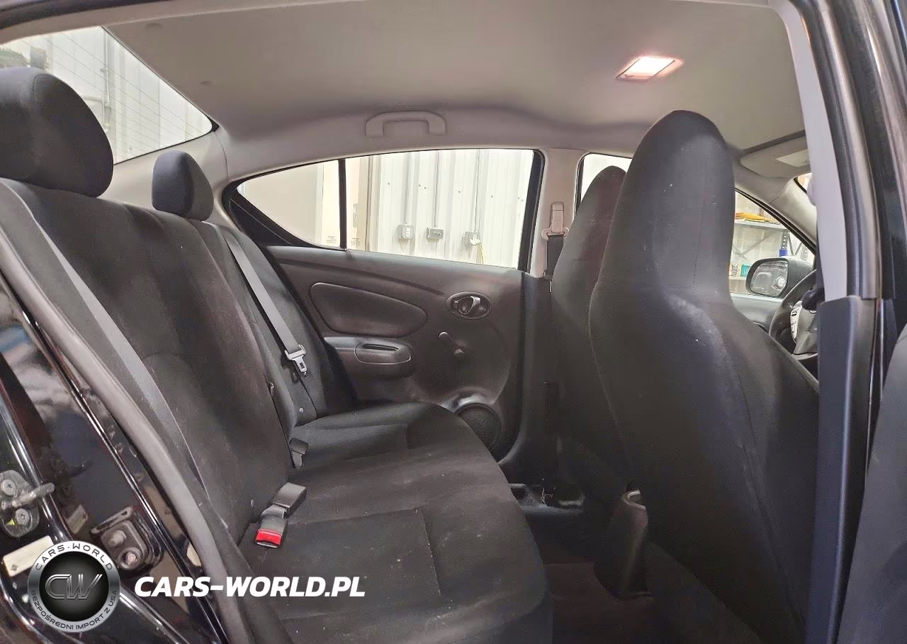2015 Nissan Versa 1.6 S VIN:3N1CN7AP7FL839743 - 10